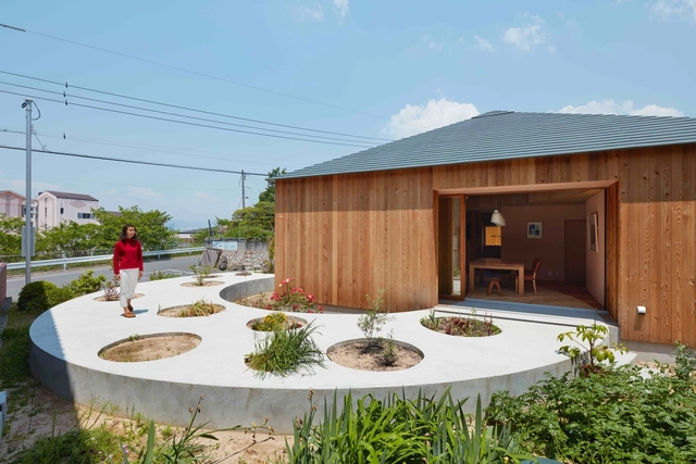 Casa en Mukainada / Fujiwaramuro Architects - Casas