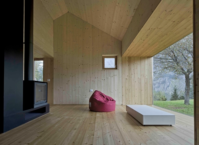 Unidad Residencial en el Servicio Interno Paluzza / Ceschia e Mentil Architetti Associati - Casas