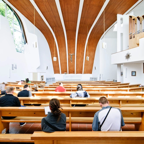 Alvar Aalto: Em busca de uma arquitetura local moderna - Imagem de Destaque