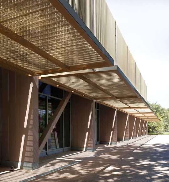 Espaço Mont-Blanc  / D.A architectes - Espaço De Exibições 