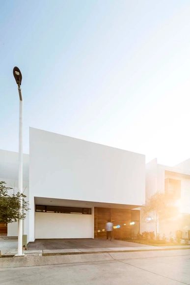 Casa H12 / Moro Taller de Arquitectura - Casas, Fachada