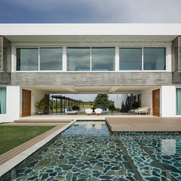 DIMO / Arango+ - Casas, Patio interior, Fachada, Iluminación