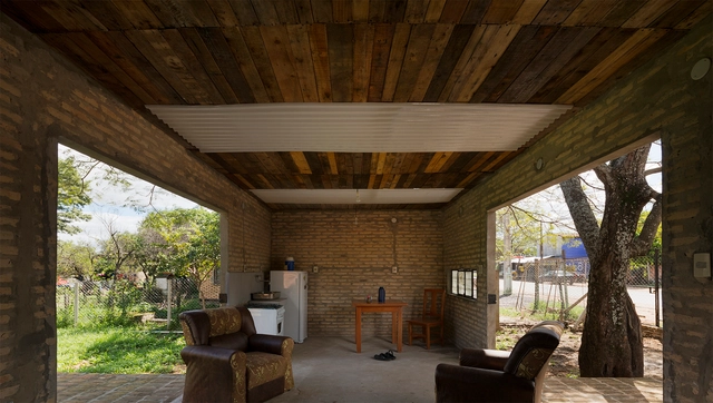 Vivienda Lui   / OCA - Casas, Terraza, Fijación Vigas, Fachada, Sillas