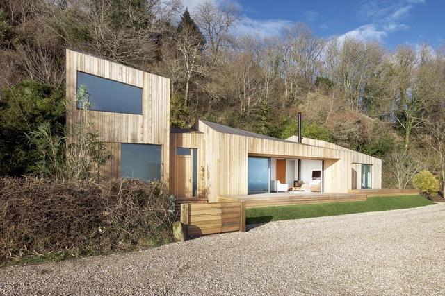O Ninho do Corvo / AR Design Studio - Casas