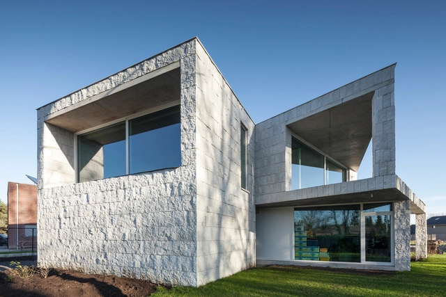 Casa QM  / OOA | Office O architects - Casas