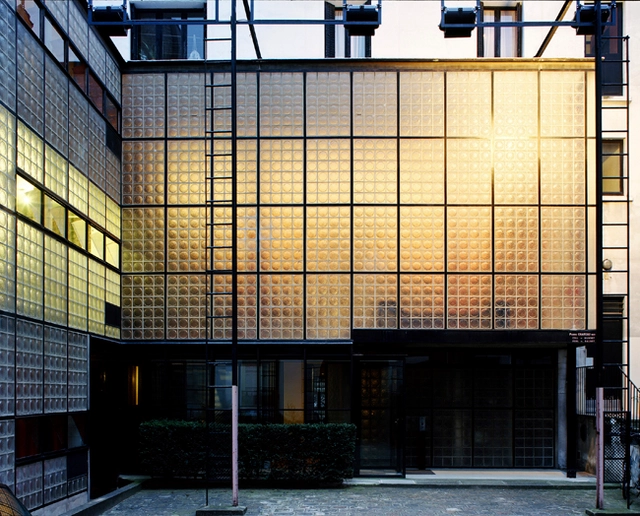 A Look at Pierre Chareau, the Mysterious Man Behind the Maison de Verre - Featured Image