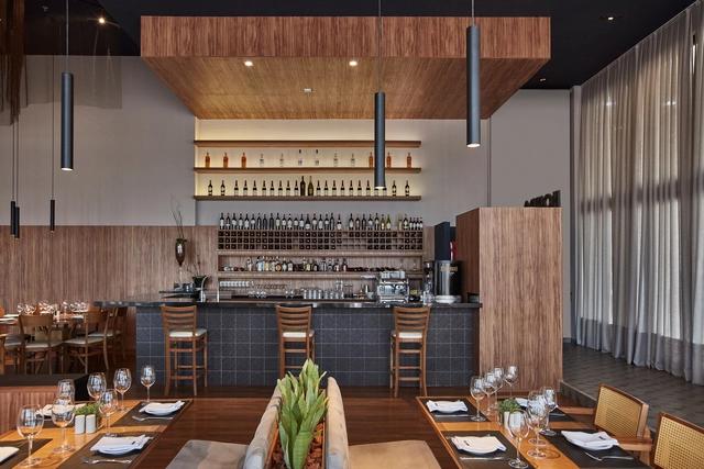 Restaurante Honra  / grupo pr - arquitetura e design - Restaurantes E Bares, Mesa, Cadeira