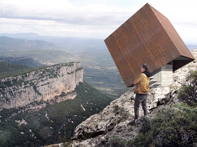 Tip-Box: el proyecto que se balancea entre el abismo y la naturaleza en Montpellier - Imagen Principal