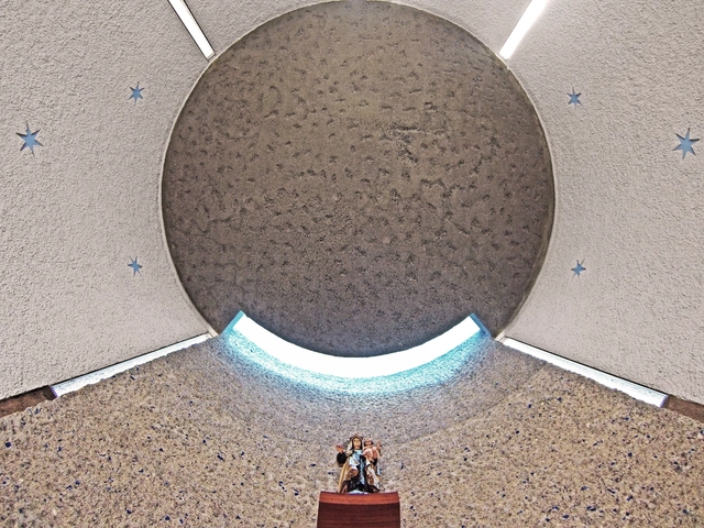 Ermita Stella  Maris  / Alejandro Beautell  - Templo