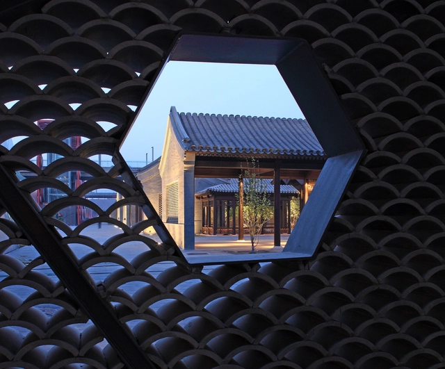 “瓦院”——奥林匹克中心区下沉花园2#院 / THAD - 公共建筑, 表皮