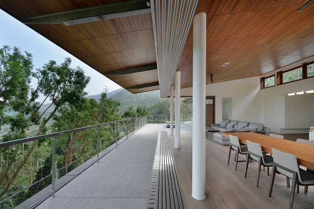高脚屋 / Wang Hsiao-Kuei Architecture Studio - 独立住宅