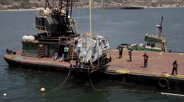 The Next Hyper-Efficient Data Centers May Be Located Underwater - Featured Image
