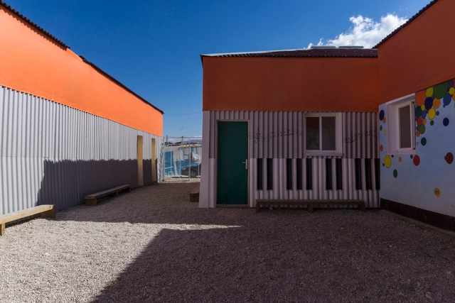 With the Jarahieh Refugee School, CatalyticAction Demonstrates the True Potential Of Temporary Structures - Featured Image