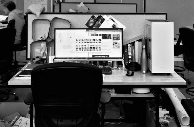 85 horas de trabalho por semana: A vida de um mestrando de arquitetura - Imagem de Destaque