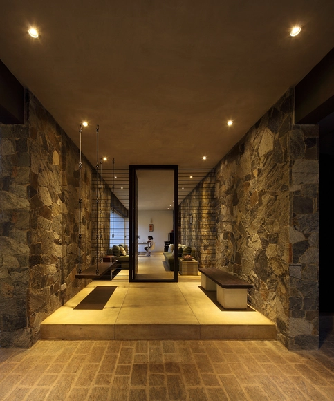 'Urban Envelope' Samuel House  / MMGS Architects - Houses, Door, Facade, Lighting
