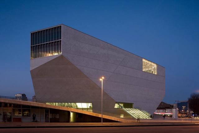 Casa da Música do Porto pelas lentes de Fernando Guerra - Imagem de Destaque