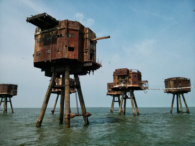 13 edificios que fueron ubicados en lugares bizarros - Imagen Principal