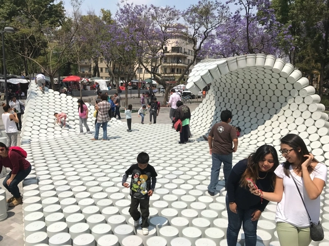 One Bucket at a Time / Factor Eficiencia + 5468796 Architecture - Pavilion