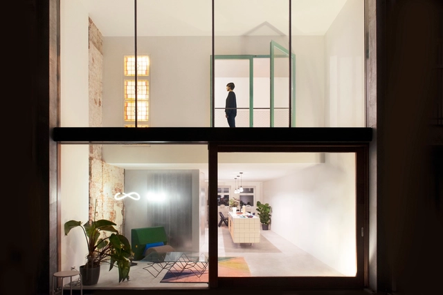 Casa Matryoshka / Shift Architecture Urbanism - Casas