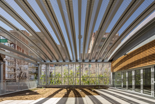 Joan Oliver – Pere Quart 市民中心扩建工程 / Pich-Aguilera Arquitectes - 加建项目