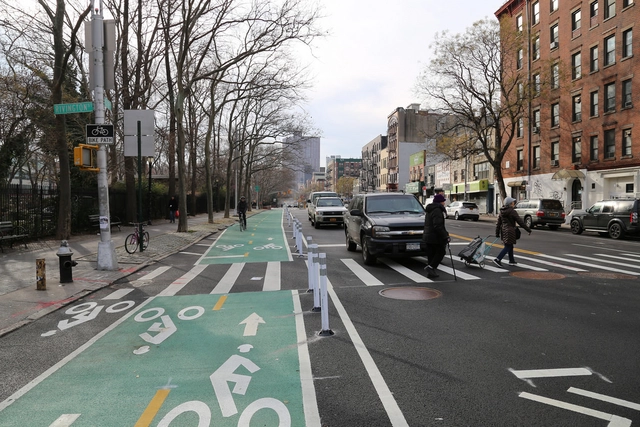 Nueva York pudo hacer que esta calle sea más segura con este proyecto de redistribución vial - Imagen Principal
