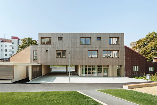FUX – Vivienda Colectiva en Viena / trans_city - Vivienda Colectiva