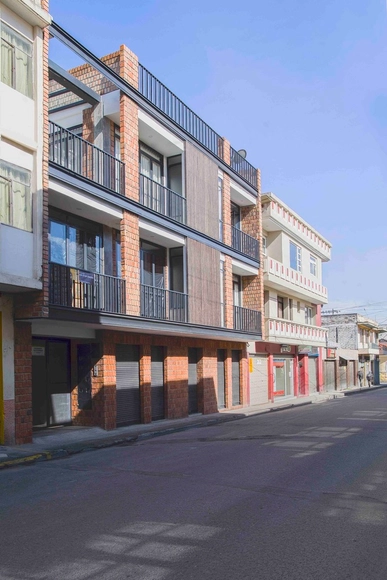 Edificio rubiq  / Be arquitectura - Edificios