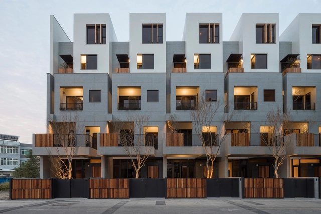  Light-House / Shen Ting Tseng architects - Housing