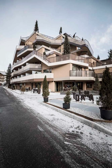 Tofana / noa* network of architecture - Casas