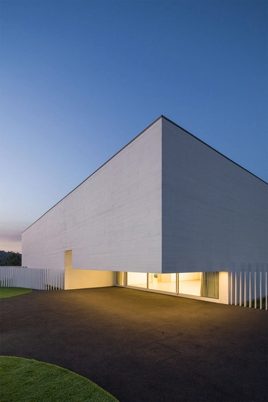 Escuela infantil Casa de Magalhães / Carvalho Araújo - Educación Superior