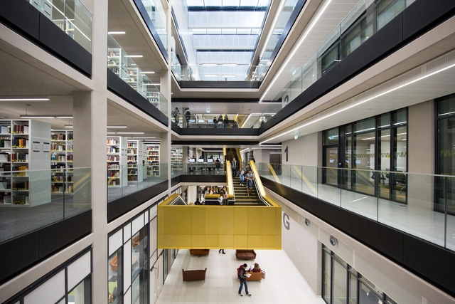 伯明翰大学图书馆 / Associated Architects - 文化建筑室内设计