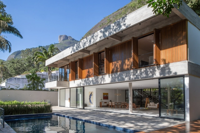 Casa no Itanhangá / Desenho Brasileiro - Casas