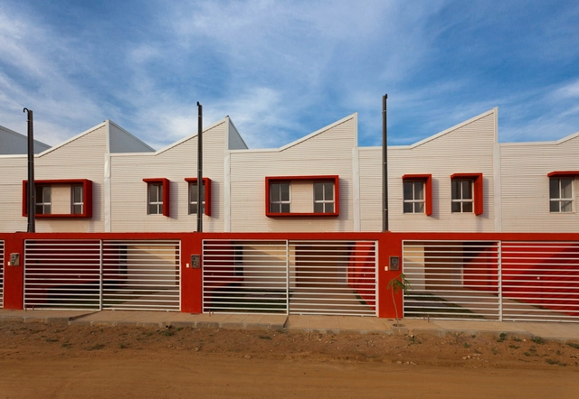 Residencial Clodoaldo Sampaio  / Jirau Arquitetura - Arquitetura Residencial, Fachada, Porta, Escada, Costa