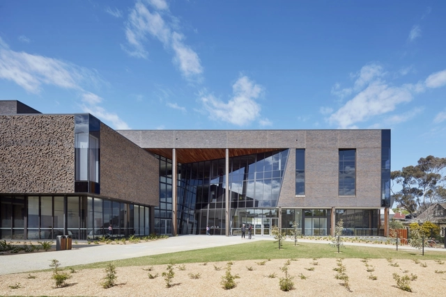 Edificio Gateway para Trinity College / McIldowie Partners - Educación Superior