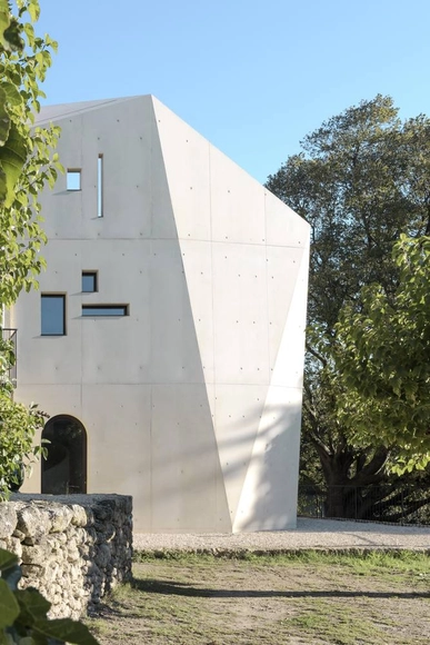 Benoit&Roselyne / DIXNEUFCENTQUATREVINGTSIX - Casas