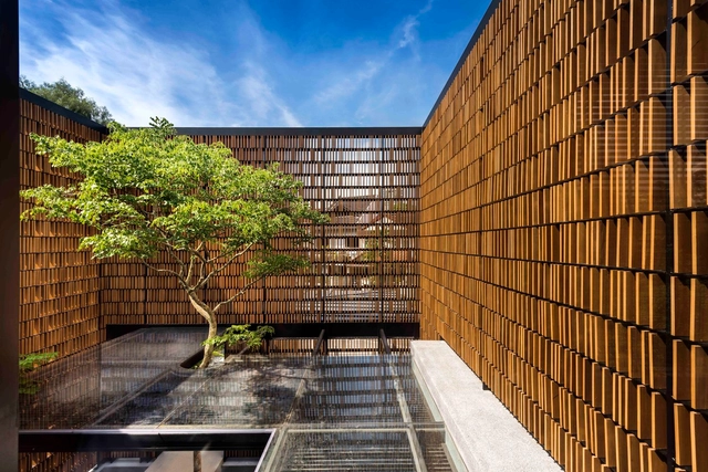 Casa 24  / Park + Associates - Casas