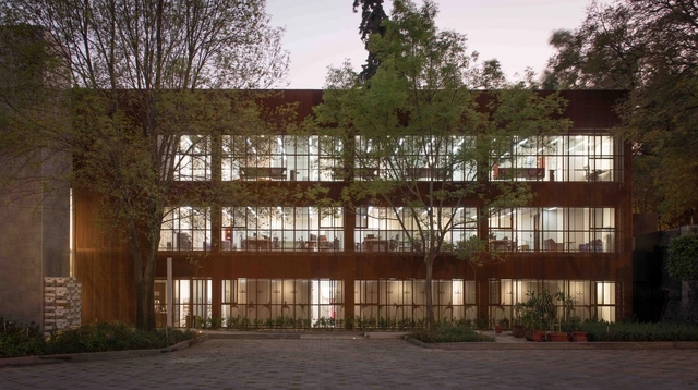 Centro Nacional para o Patrimônio Imobiliário / Victor Marquez - Sítio De Conservação Patrimonial