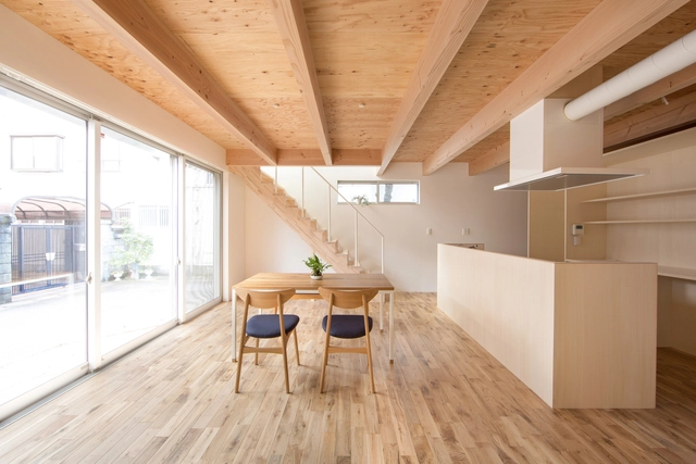 House in Umezu / Koyori + DATT - Casas