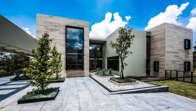 Hacienda del Pedregal / Sobrado + Ugalde - Casas, Patio interior, Fachada