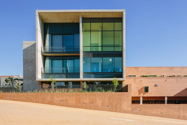 Hospital de niños Nelson Mandela / Sheppard Robson + John Cooper Architecture + GAPP + Ruben - Hospital