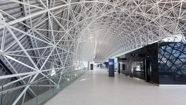 Aeropuerto de Zagreb / Kincl + Neidhardt + Institut IGH - Aeropuerto