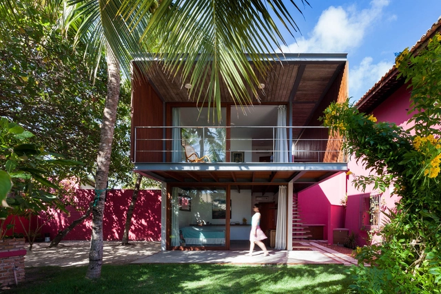 Casa em Lauro de Freitas / Jamelo Arquitetura - Casas