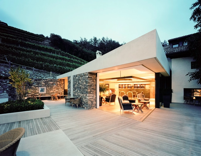 Pacherhof Pavilion / bergmeisterwolf architekten - Restaurants & Bars, Patio, Facade, Chair