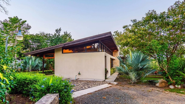 Casa Aracari / Diego Rodríguez Romano - Casas