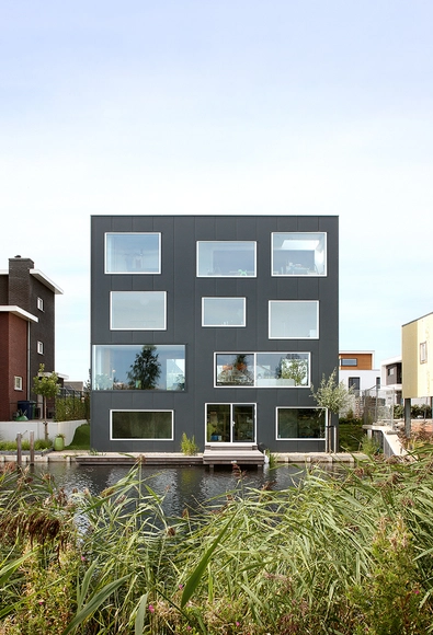 House with 11 Views  / Marc Koehler Architects - Houses, Facade