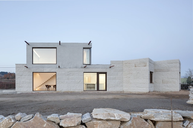 La Casa VMS / Marcos Miguelez - Casas