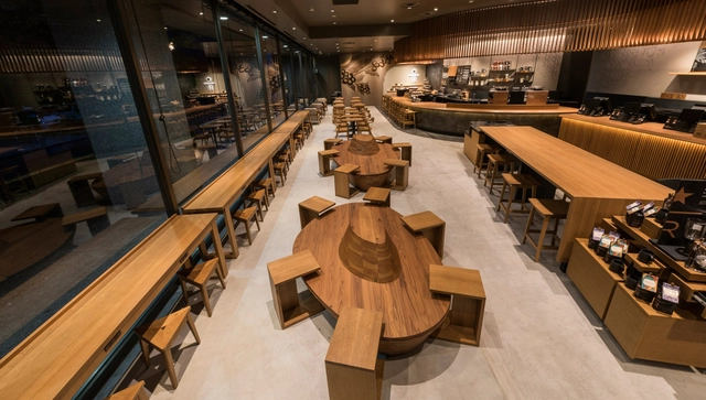 Como o Starbucks utiliza BIM e VR para trazer aspectos locais aos seus estabelecimentos no Japão - Imagem de Destaque