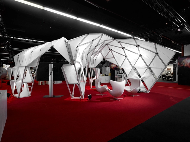 快搬离地球吧，UNStudio 建造特氟隆展亭可实现太空居住 - 主图