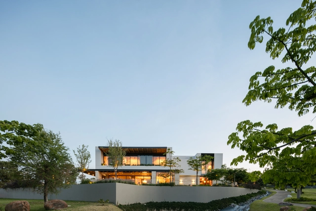 Residência Chaza / AE Arquitectos - Casas