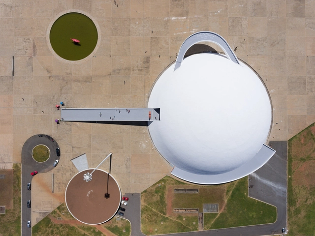 Las escalas de Brasilia, bajo el lente de Joana França - Imagen Principal